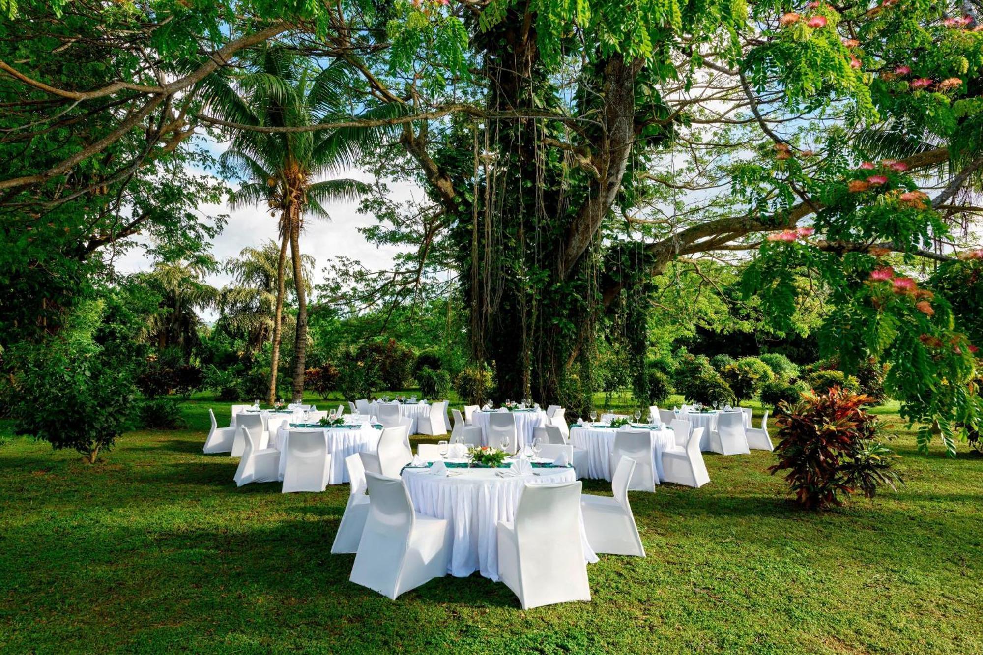 Sheraton Samoa Beach Resort Mulifanua Zewnętrze zdjęcie